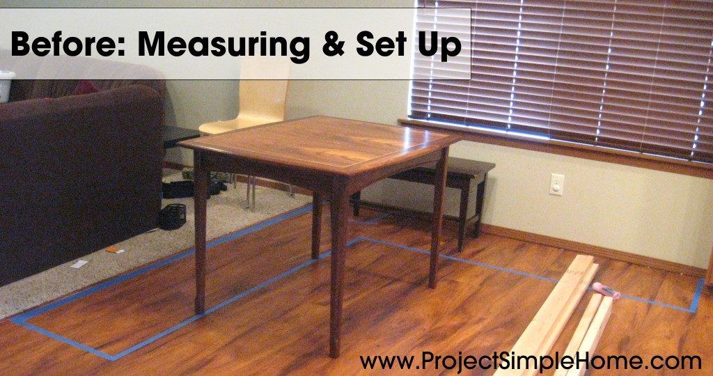 The dining corner before the banquette was installed